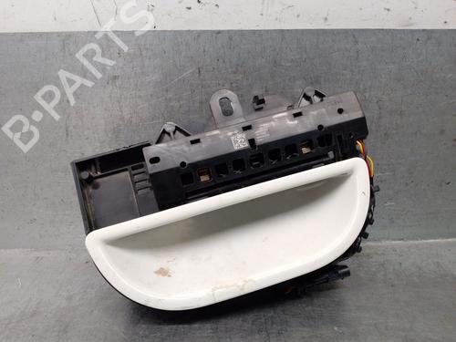 Used Front right exterior door handle Front right exterior door handle FIAT 500e (332_) Elektro 3+1 (FA1) (118 hp) 34720281 34720281