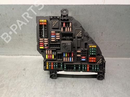 Used Fuse box BMW 5 (F10) 530 d (245 hp) 28964323