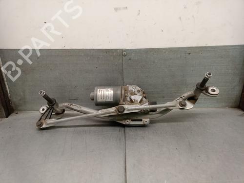 Used Front wiper motor AUDI A1 Sportback (8XA, 8XF) 1.4 TDI (90 hp) 31585513
