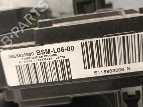 Fuse box CITROËN C4 I (LC_) 1.4 16V | BP37999867E1 - Image 3