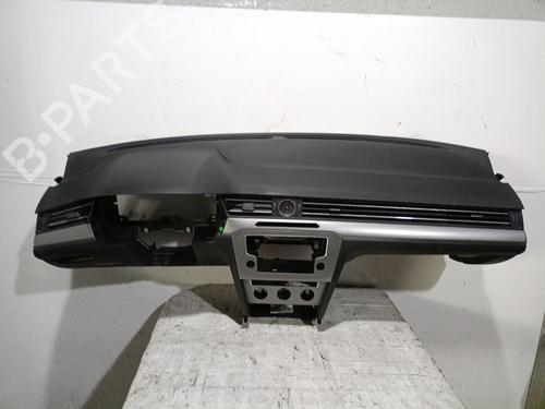 Used Dashboard VW PASSAT B8 Variant (3G5, CB5) 2.0 TDI (150 hp) 30272044