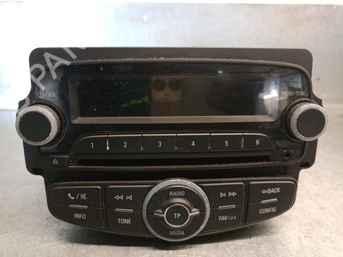auto-radio-opel-corsa-e-x15-2014-34722275 main image