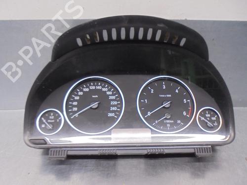 Used Instrument cluster BMW X3 (F25) xDrive 20 d (184 hp) 15846955