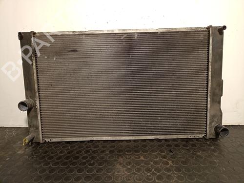 Used Water radiator Water radiator 37417965 37417965