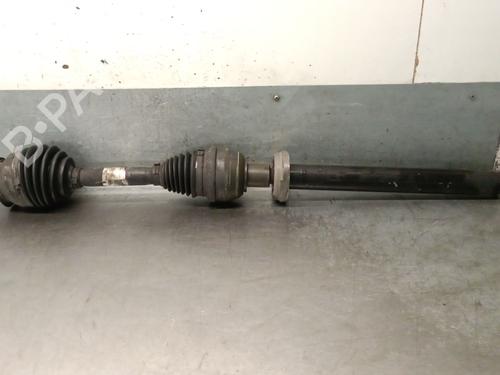 Used Right front driveshaft Right front driveshaft MERCEDES-BENZ B-CLASS Sports Tourer (W246, W242) B 180 CDI / d (246.212) (109 hp) 36477386 36477386
