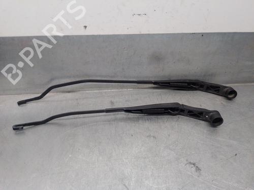 Front windshield wiper arm HYUNDAI i20 I (PB, PBT) 1.4 CRDi | BP14996999C143 