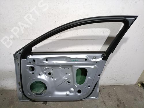 Right front door AUDI A4 B9 (8W2, 8WC) 2.0 TDI quattro 8W0831052