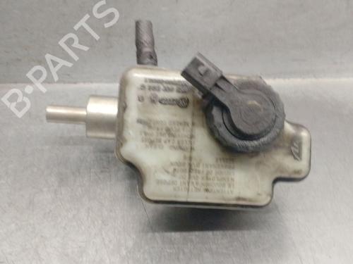 Brake master cylinder VW TOURAN (1T1, 1T2) 2.0 TDI 16V | BP22727484M77 