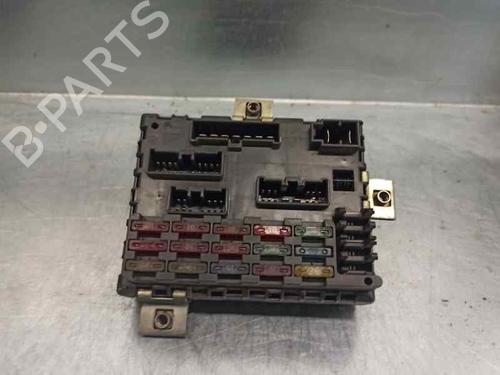 Used Fuse box FIAT PUNTO (176_) 55 1.1 (54 hp) 5854892