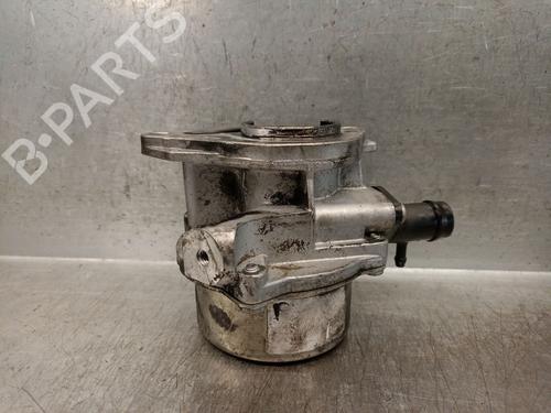 Used Vacuum pump DACIA LOGAN (LS_) 1.5 dCi (LS0K) (68 hp) 28726326
