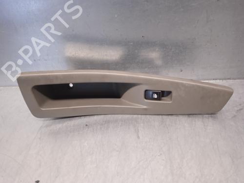 Used Right front window switch CHEVROLET LACETTI (J200) 1.6 (109 hp) 10690285