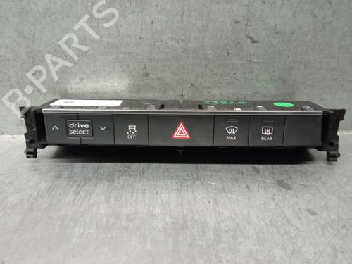 BP30183111I30 main image