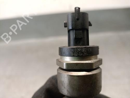 Injection rail NISSAN QASHQAI I (J10, NJ10) 2.0 dCi | BP30897977M98