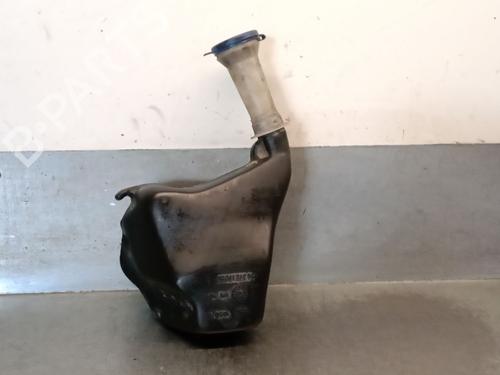 Used Windscreen washer tank PEUGEOT 106 II (1A_, 1C_) 1.4 i (75 hp) 25246306