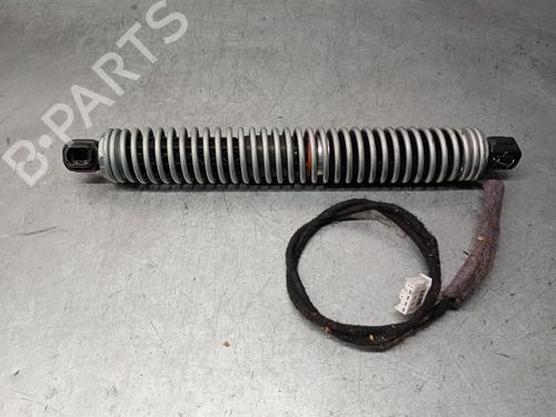 tailgate-lift-support-bmw-5-f10-2009-2010-2011-2012-2013-2014-2015-2016-28964319 main image