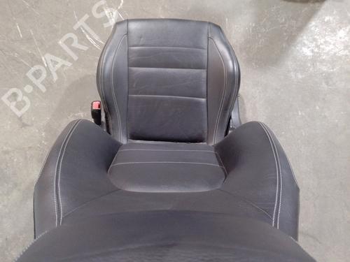 Right front seat MERCEDES-BENZ E-CLASS (W212) E 300 CDI / BlueTEC (212.020, 212.021, 212.027) | BP16367981C16