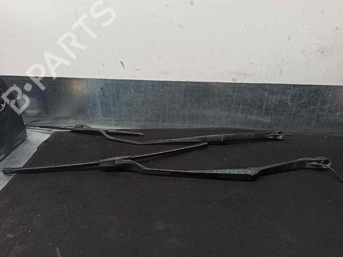 Used Front windshield wiper arm JAGUAR S-TYPE II (X200) 2.7 D (207 hp) 7204306