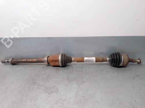 Used Right front driveshaft RENAULT MEGANE IV Hatchback (B9A/M/N_) [2015-2025]  17196850