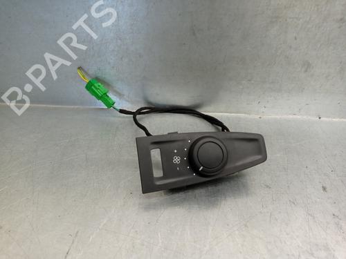 AC-Styringsenhed/Manøvreenhed CITROËN C4 Grand Picasso II (DA_, DE_) 1.2 THP 130 (130 hp) 15729004