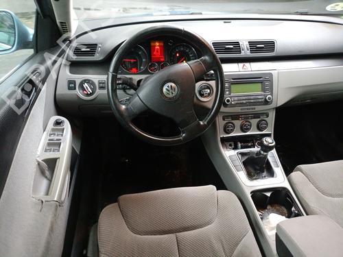 Fuse box VW PASSAT B6 (3C2) 1.9 TDI | BP32402412E1 