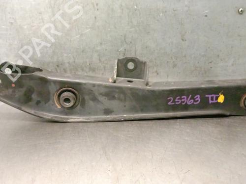 Venstre bagtil bærearm Venstre bagtil bærearm SUBARU TRIBECA (B9) 3.0 (WXE) (245 hp) 36032802 36032802