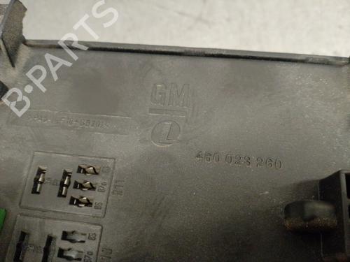 Fuse box OPEL VECTRA C Estate (Z02) 1.9 CDTI (F35) | BP25272631E1 