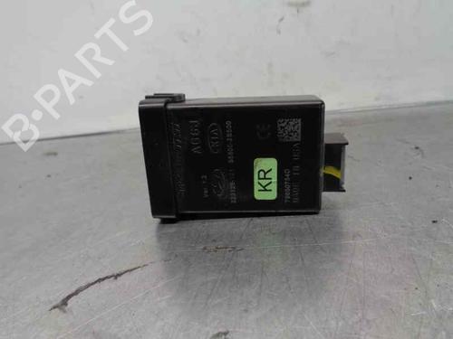 Used Electronic module HYUNDAI ix35 (LM, EL, ELH) 1.7 CRDi (116 hp) 6874923