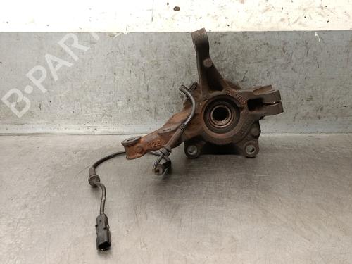 Used Right front steering knuckle Right front steering knuckle AUDI A1 Sportback (8XA, 8XF) 1.6 TDI (90 hp) 33170121 33170121
