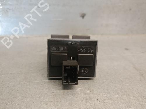 Left front window switch VW TRANSPORTER T5 Bus (7HB, 7HJ, 7EB, 7EJ) 1.9 TDI | BP33019205I27 - Image 2