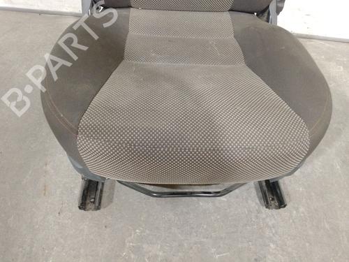 Left front seat PEUGEOT BOXER Van 2.2 BlueHDi 140 | BP36643372C15 - Image 5