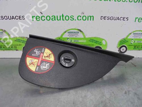 Used Switch RENAULT CLIO III (BR0/1, CR0/1) 1.4 16V (98 hp) 20248975