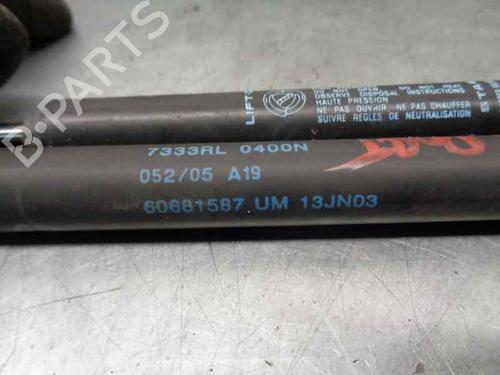 Tailgate lift support ALFA ROMEO GT (937_) 1.9 JTD (937CXN1B) | BP20259446C138 