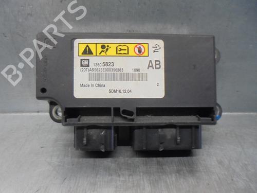 Used ECU airbags CHEVROLET CRUZE (J300) 2.0 CDI (125 hp) 15070234