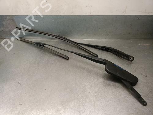 Used Front windshield wiper arm MERCEDES-BENZ M-CLASS (W164) ML 320 CDI 4-matic (164.122) (224 hp) 24612811
