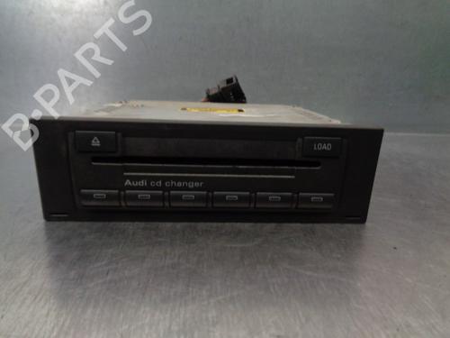 Bilradio AUDI A3 Sportback (8PA) [2004-2015]  13211313