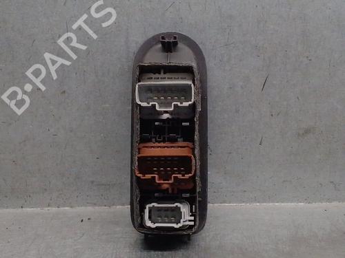 Left front window switch RENAULT GRAND SCÉNIC II (JM0/1_) 1.9 dCi (JM0G, JM12, JM1G, JM2C) | BP31375959I27