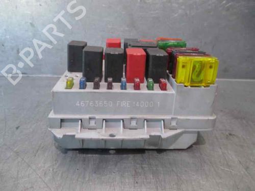 Fuse box FIAT PUNTO (188_) 1.2 16V 80 (188.233, .235, .253, .255, .333, .353, .639,... | BP6166159E1 