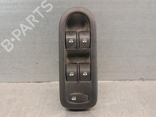 Left front window switch RENAULT SCÉNIC II (JM0/1_) 1.6 16V (JM1R) 8200160603 | 8200160603