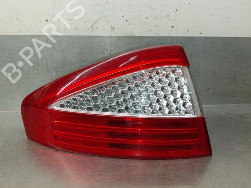 Used Left taillight Left taillight 37033591 37033591