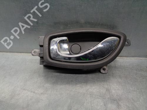 Used Front left interior door handle RENAULT KOLEOS I (HY_) 2.0 dCi (HY0K) (150 hp) 8647885