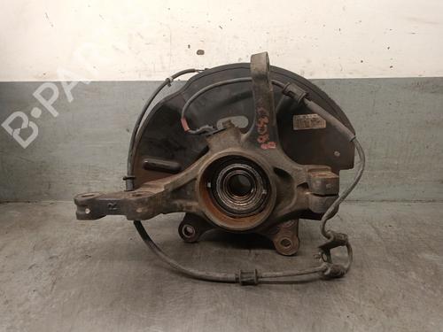 Used Right front steering knuckle HYUNDAI ix35 (LM, EL, ELH) 1.6 (135 hp) 27457797