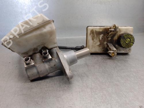 Brake master cylinder PEUGEOT 5008 (0U_, 0E_) 1.6 HDi | BP13414150M77