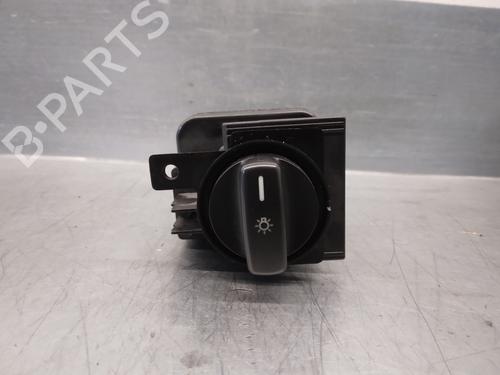 Used Headlight switch MERCEDES-BENZ B-CLASS Sports Tourer (W245) B 200 CDI (245.208) (140 hp) 15653936