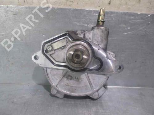 Used Vacuum pump MERCEDES-BENZ B-CLASS Sports Tourer (W245) B 200 CDI (245.208) (140 hp) 5037689