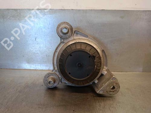 Used Engine mount MERCEDES-BENZ VITO Tourer (W447) 116 CDI (447.701, 447.703, 447.705) (163 hp) 18704676