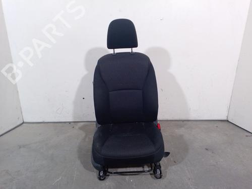 Banco frente direito TOYOTA AURIS (_E18_) 1.6 (ZRE181_, ZRE185_, ZRE185R, ZRE181R) (132 hp) 30579670