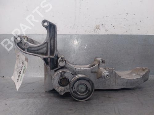 Støtte Støtte RENAULT LAGUNA II (BG0/1_) 1.9 dCi (107 hp) 37264448 37264448