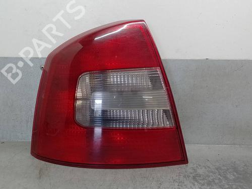 Used Left taillight SKODA OCTAVIA II (1Z3) 1.9 TDI (105 hp) 17364409