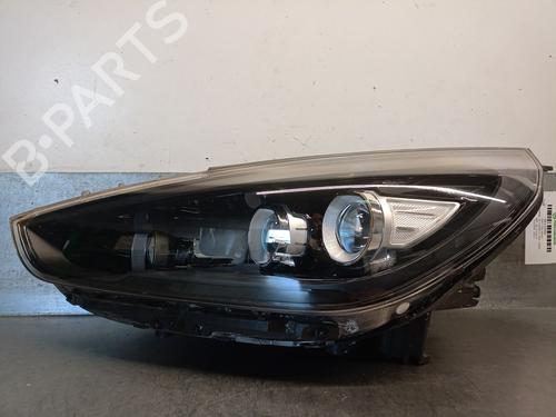 Used Left headlight Left headlight HYUNDAI i30 FASTBACK (PDE, PDEN) 1.4 T-GDI (140 hp) 35807222 35807222