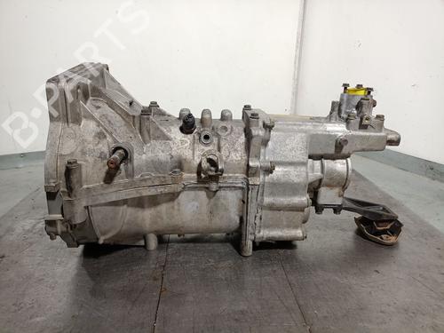 Used Gearbox Gearbox SUZUKI SAMURAI Closed Off-Road Vehicle (SJ_) 1.9 D All-wheel Drive (64 hp) 33887532 33887532